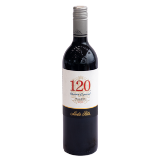 A bottle of 120 Reserva Especial Malbec by Santa Rita, featuring a dark glass bottle with a white label and a silver screw cap, set against a plain white background.