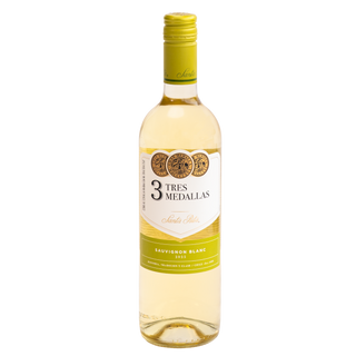 A bottle of 3 Tres Medallas Sauvignon Blanc 2025 white wine by Santa Rita, featuring a pale yellow liquid, a yellow-green cap, and a white and yellow label with gold medallion details, set against a plain white background.
