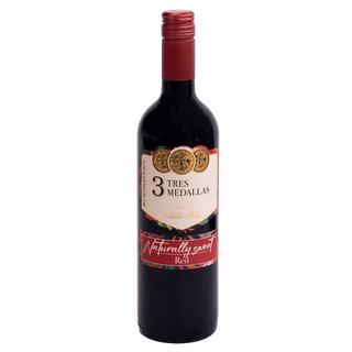 A bottle of 3 TRES MEDALLAS Santa Rita Naturally Sweet red wine, featuring a dark glass bottle with a red foil capsule and a cream-colored label with gold and red details, set against a plain white background.